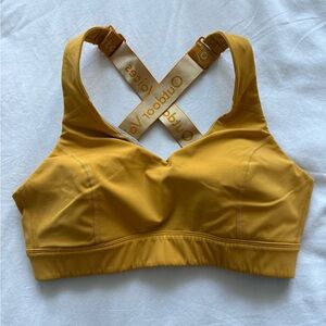 Outdoor Voices sports bra sz M